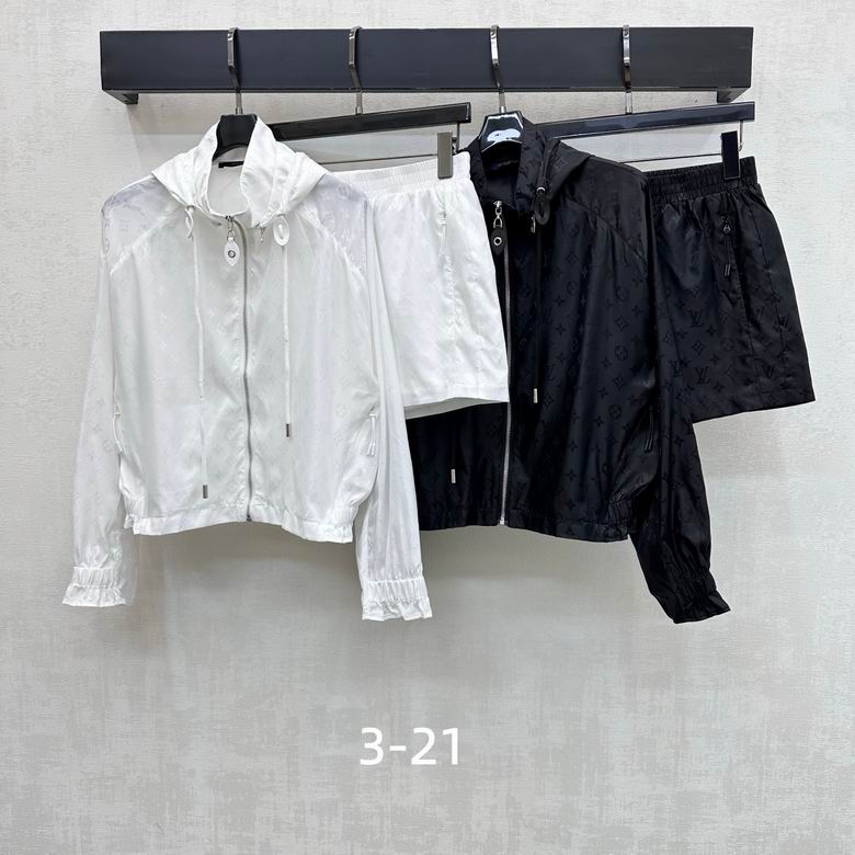 LV S-XL 239